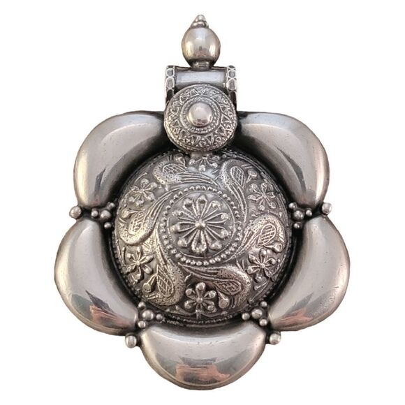 Vintage Sterling Large Boho Tribal Bird Repousee Statement Pendant - Picture 1 of 10